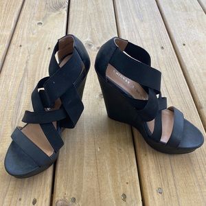 Size 6.5 black wedges